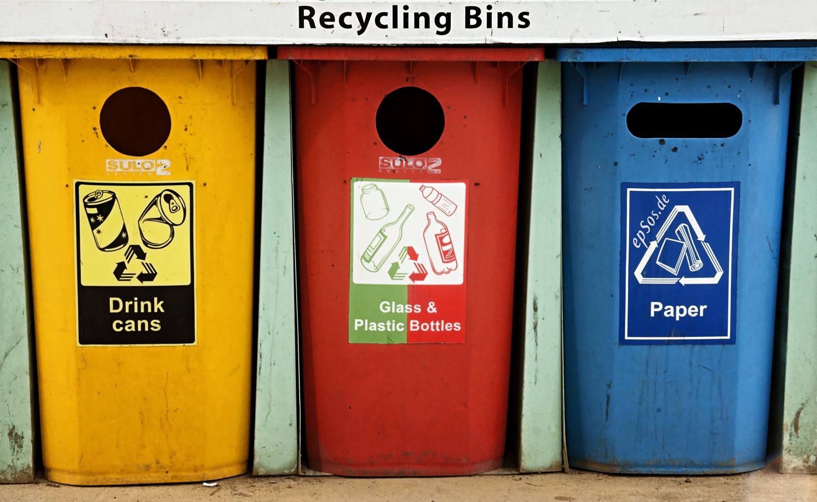 3 recycling bins